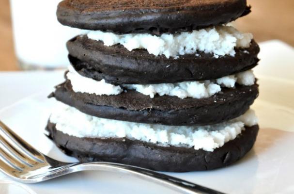 Oreo Cookie Pancakes