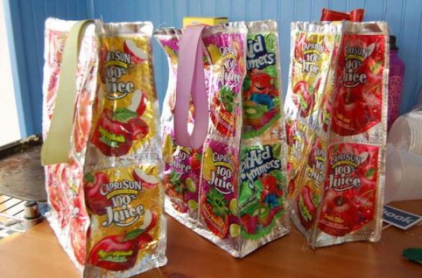 Foodista  DIY Recycled Juice Pouch Lunch Bag