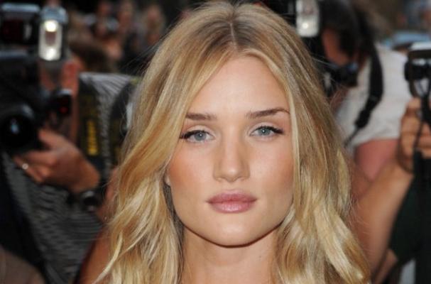 Rosie Huntington-Whiteley Talks Her Balanced Diet