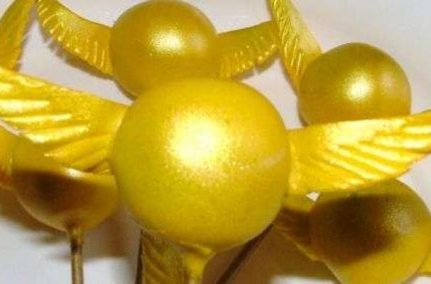 Golden Snitch Cake Pops