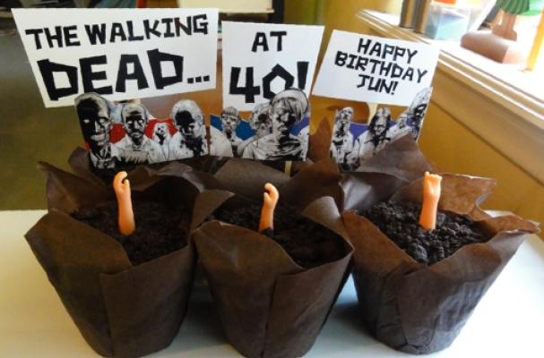 The Walking Dead Cupcakes are a Morbid Treat